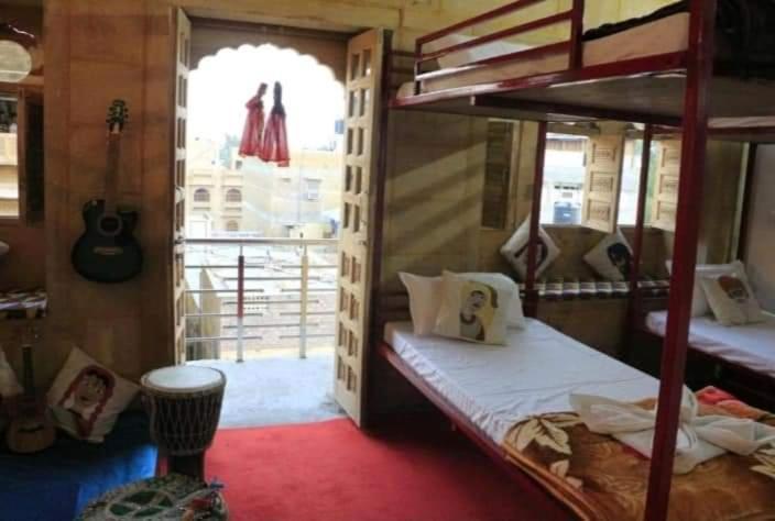 Resting Love Hostel Jaisalmer Eksteriør billede