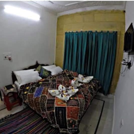 Resting Love Hostel Jaisalmer Eksteriør billede