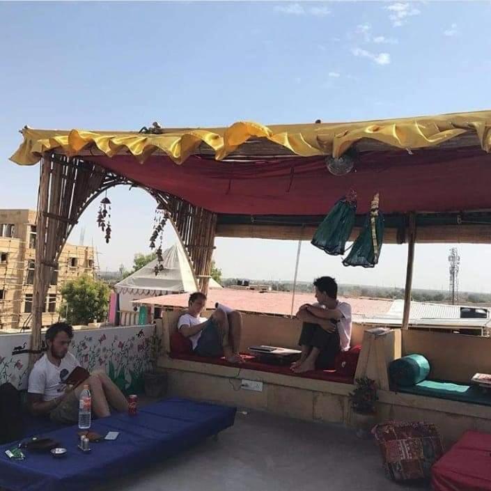 Resting Love Hostel Jaisalmer Eksteriør billede